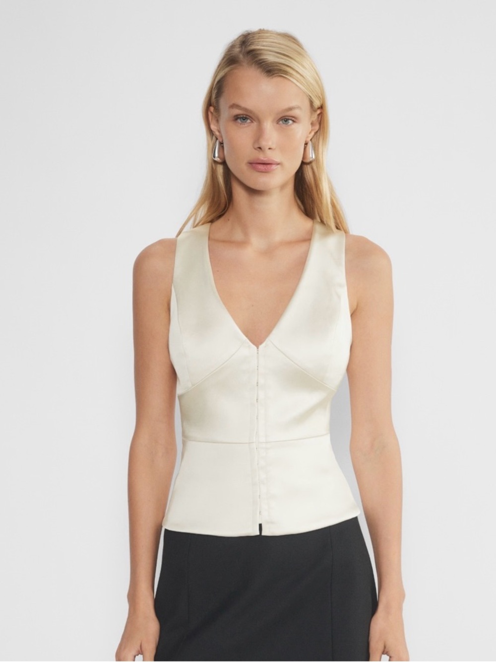 Aritzia TEN Whisper White Satin V-Neck Sleeveless Top M